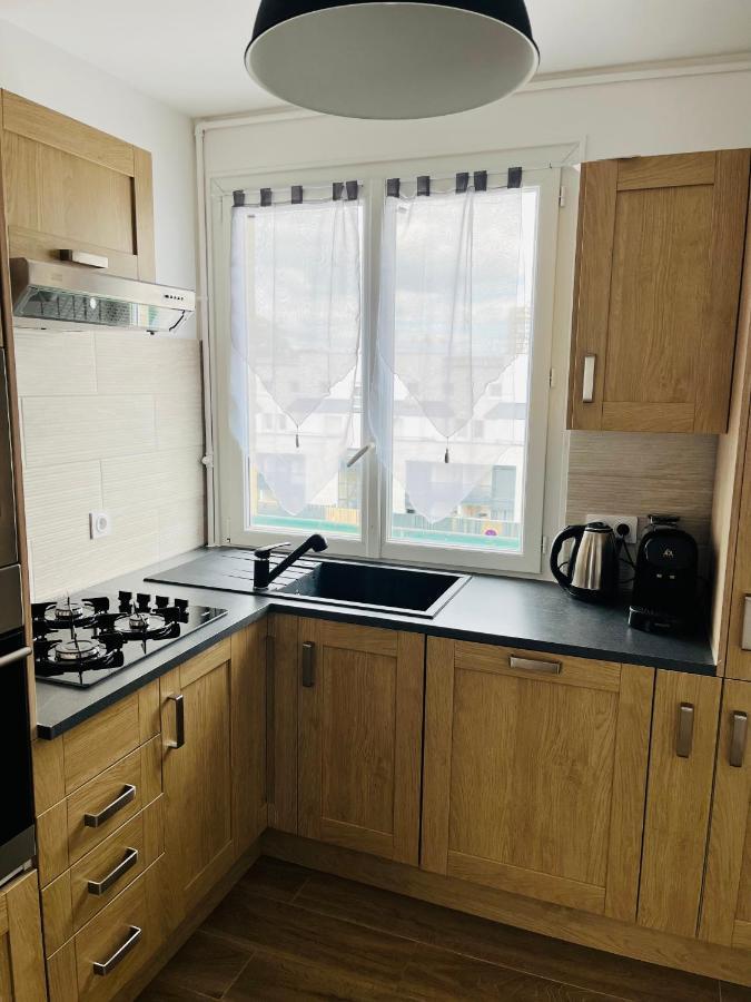 Appartement Spacieux Clichy-sous-Bois Eksteriør bilde