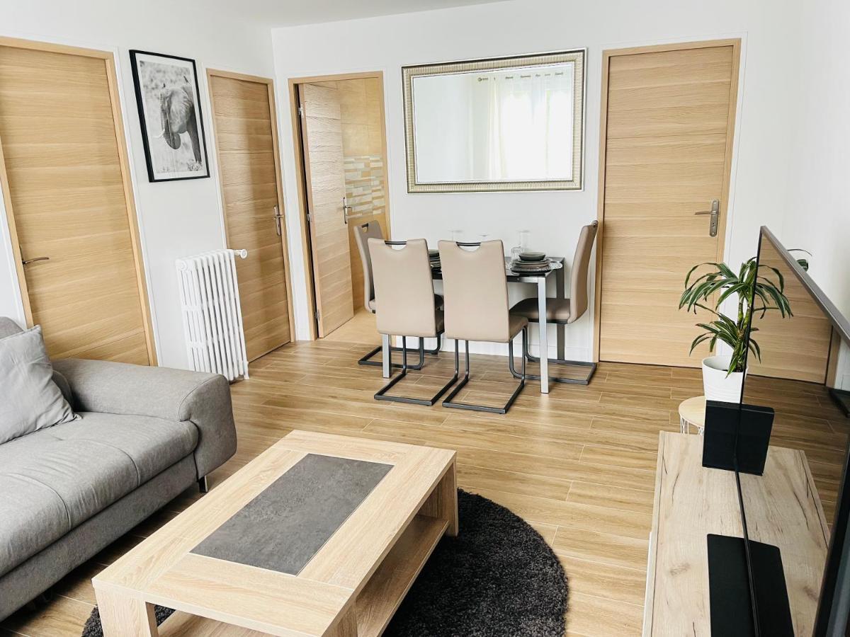 Appartement Spacieux Clichy-sous-Bois Eksteriør bilde