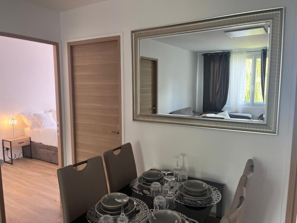Appartement Spacieux Clichy-sous-Bois Eksteriør bilde
