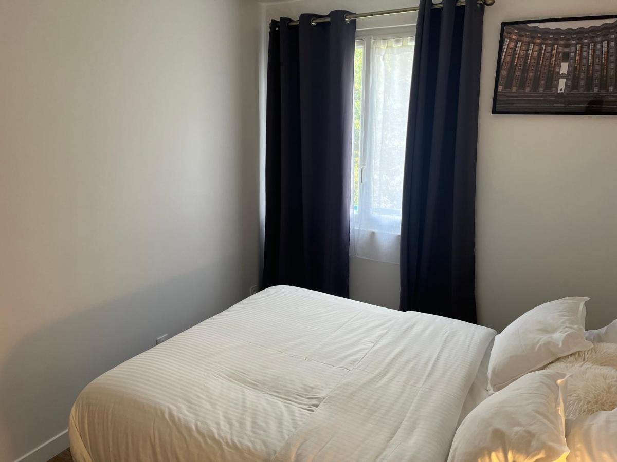 Appartement Spacieux Clichy-sous-Bois Eksteriør bilde