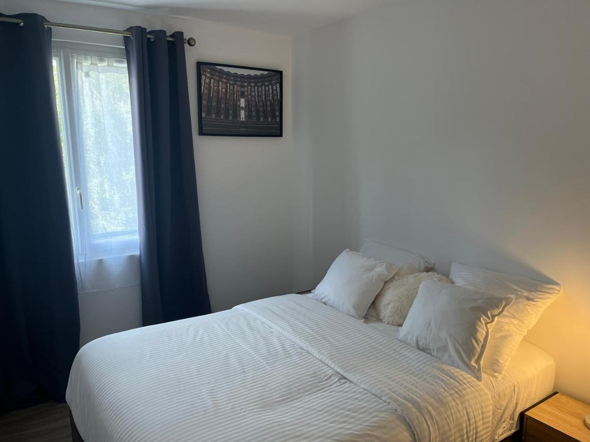 Appartement Spacieux Clichy-sous-Bois Eksteriør bilde
