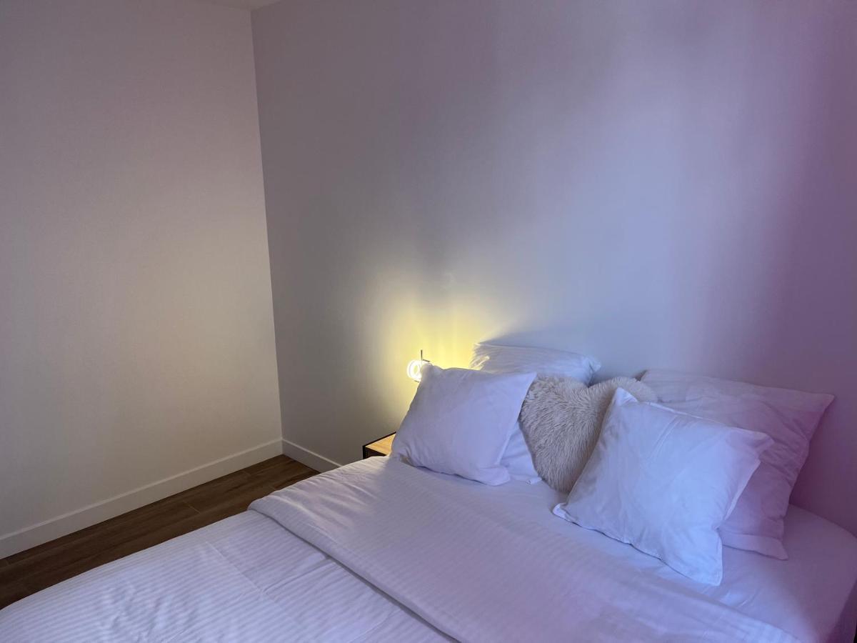 Appartement Spacieux Clichy-sous-Bois Eksteriør bilde