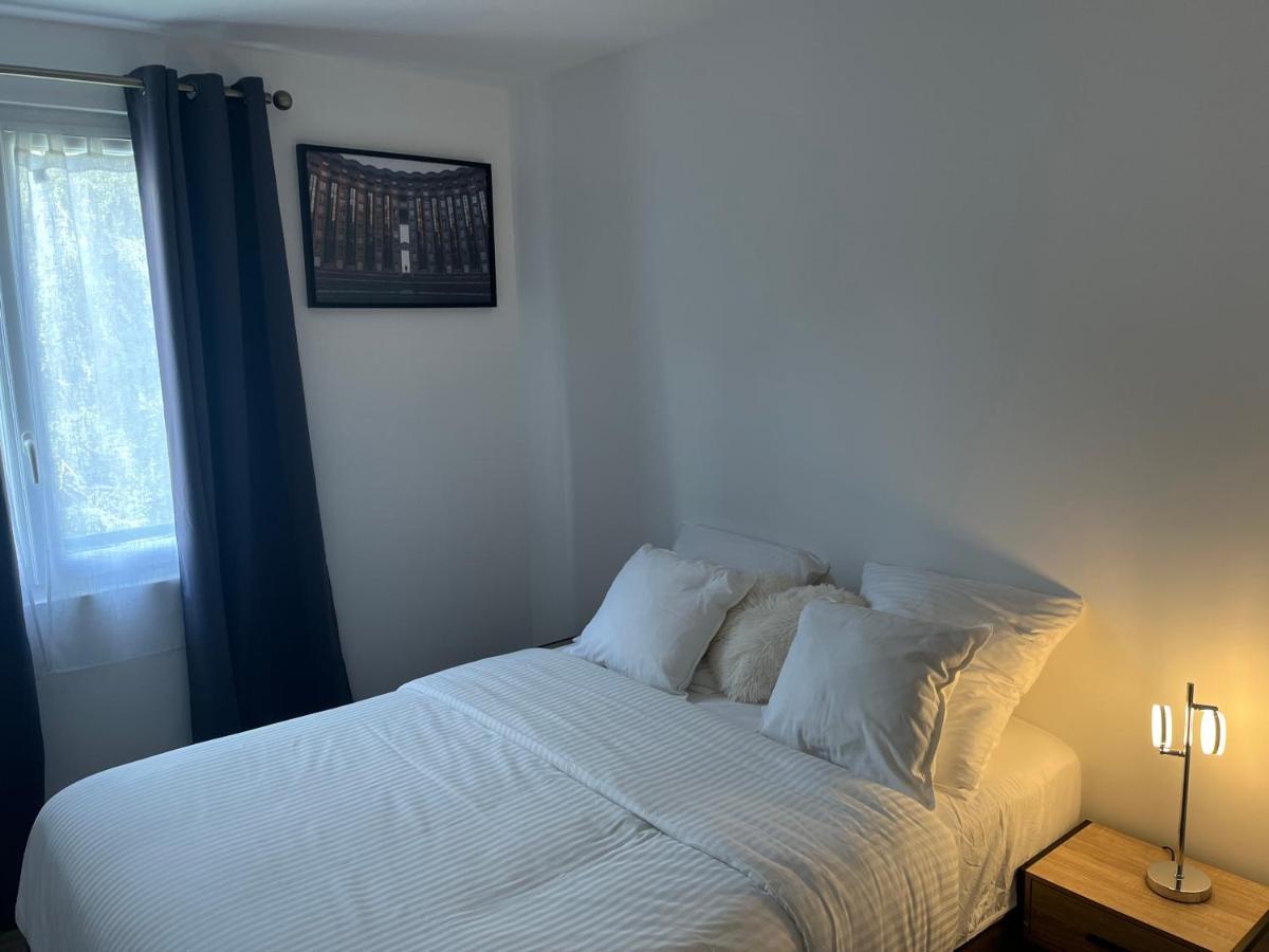 Appartement Spacieux Clichy-sous-Bois Eksteriør bilde
